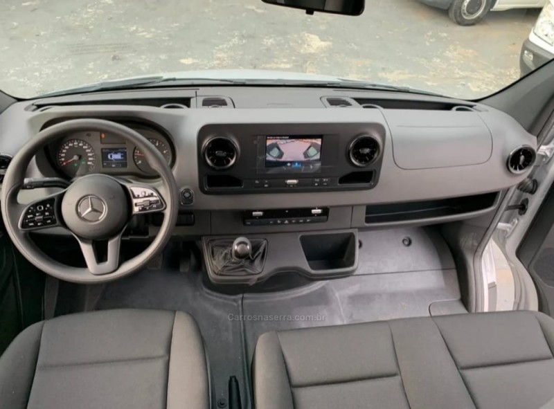 SPRINTER 2.2 CHASSI 416 F VIDRADO L T.A DIESEL 2P MANUAL - 2022 - CAXIAS DO SUL