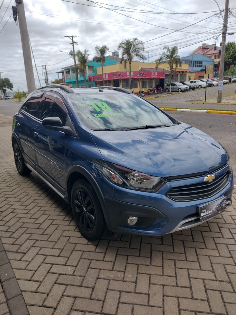 ONIX 1.4 MPFI ACTIV 8V FLEX 4P MANUAL - 2019 - PAROBé