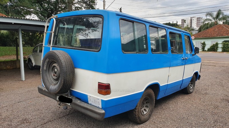 FURGLAINE 3.9 FURGÃO DIESEL 4P MANUAL - 1984 - IVOTI