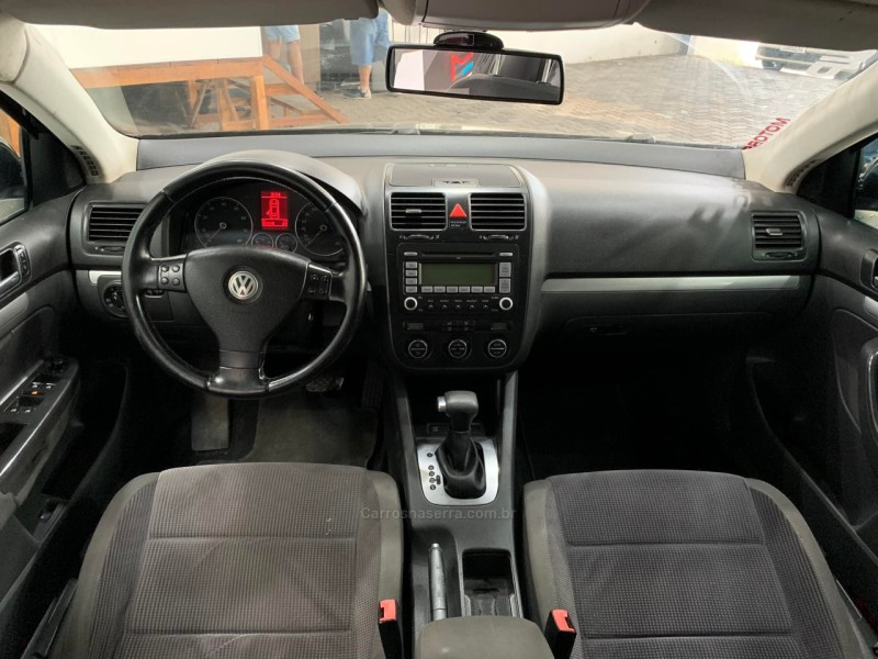 JETTA 2.5 I 20V 150CV GASOLINA 4P TIPTRONIC - 2008 - PORTãO