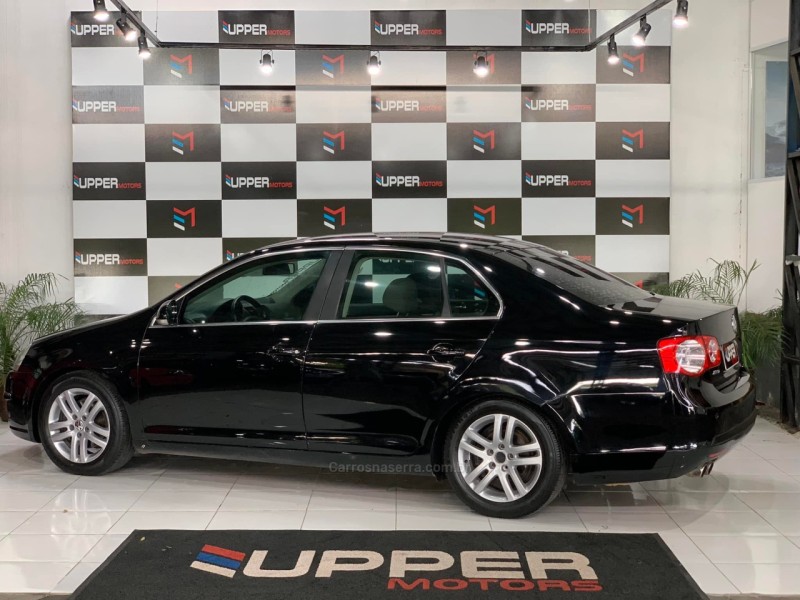 JETTA 2.5 I 20V 150CV GASOLINA 4P TIPTRONIC - 2008 - PORTãO