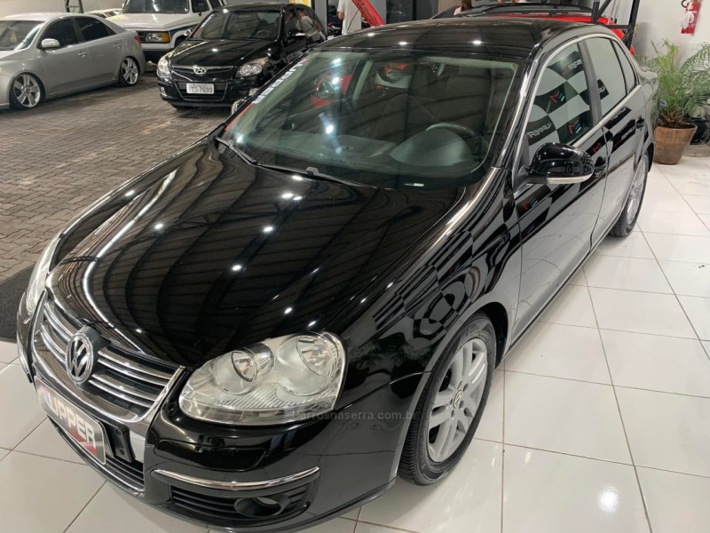 JETTA 2.5 I 20V 150CV GASOLINA 4P TIPTRONIC - 2008 - PORTãO