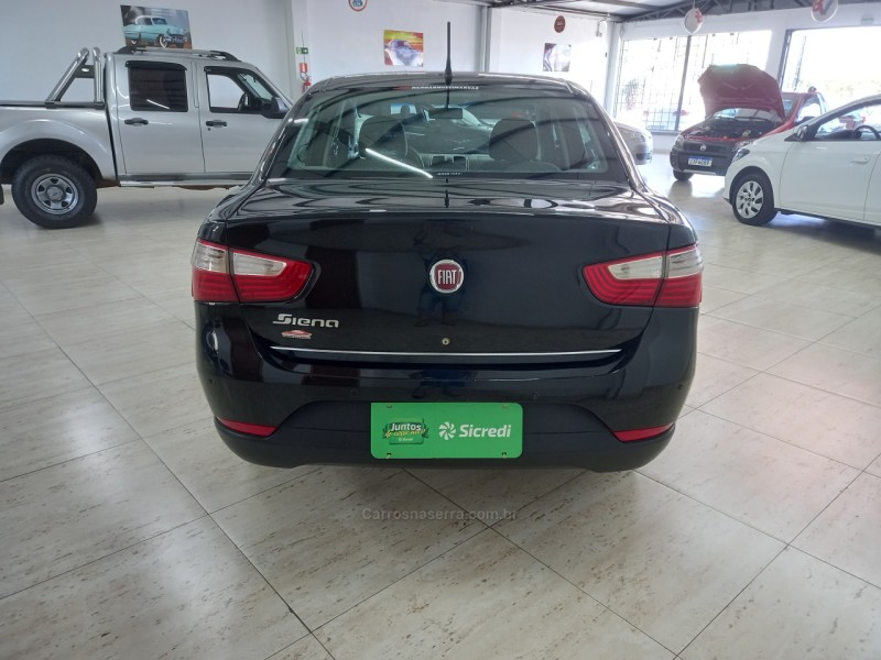 GRAND SIENA 1.4 MPI ATTRACTIVE 8V FLEX 4P MANUAL - 2013 - CAXIAS DO SUL