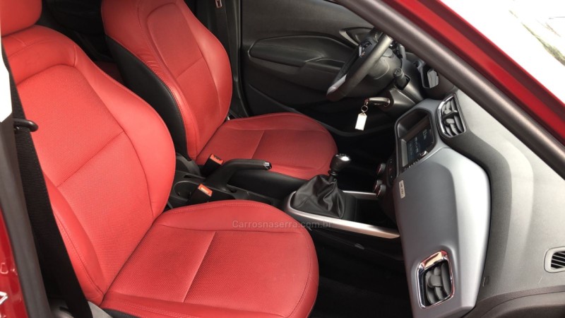 ONIX 1.4 MPFI ACTIV 8V FLEX 4P MANUAL - 2019 - FARROUPILHA