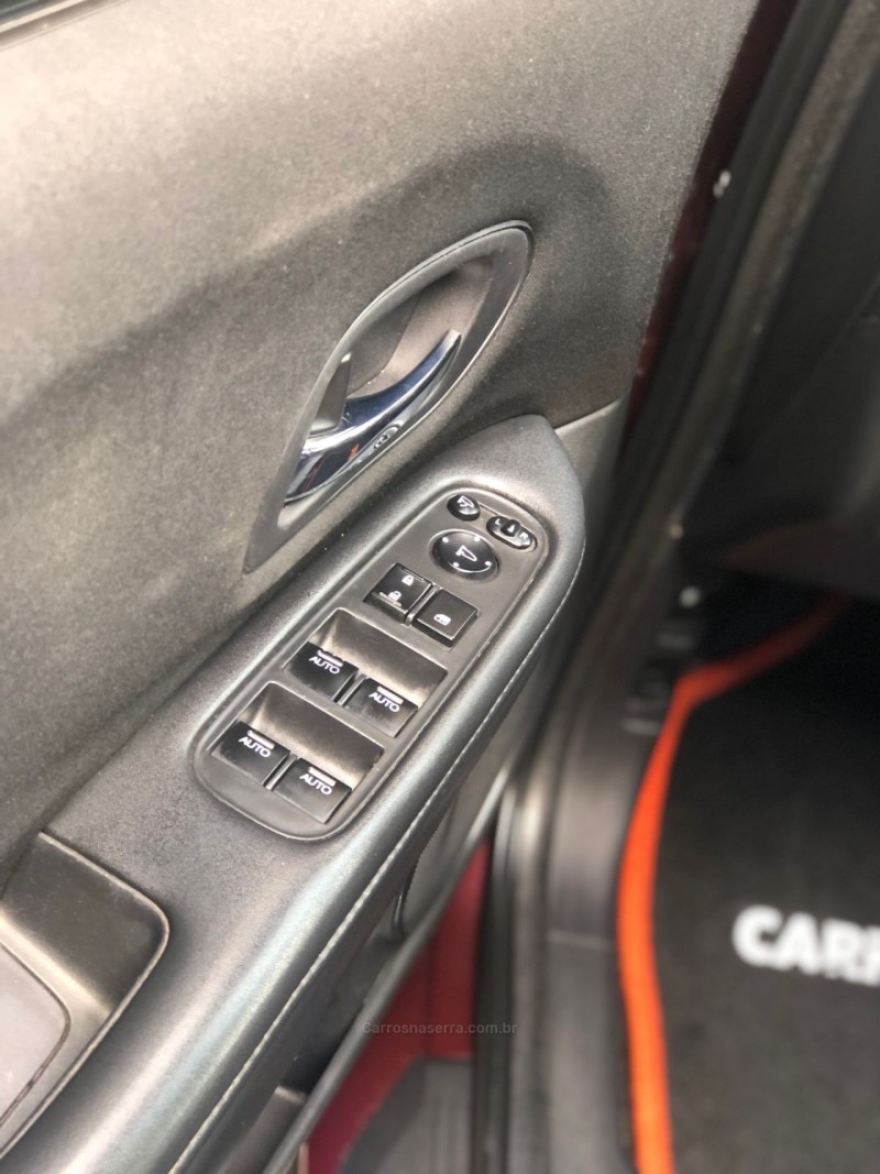 HR-V 1.8 16V FLEX EXL 4P AUTOMÁTICO - 2016 - NOVO HAMBURGO