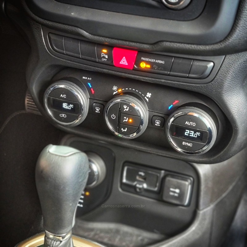 RENEGADE 2.0 16V TURBO DIESEL LONGITUDE 4P 4X4 AUTOMÁTICO - 2018 - CAXIAS DO SUL