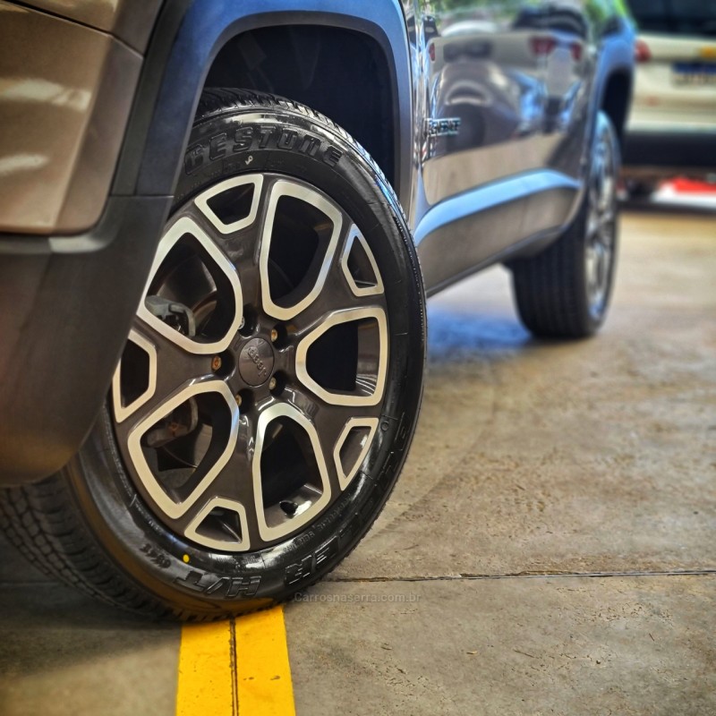 RENEGADE 2.0 16V TURBO DIESEL LONGITUDE 4P 4X4 AUTOMÁTICO - 2018 - CAXIAS DO SUL