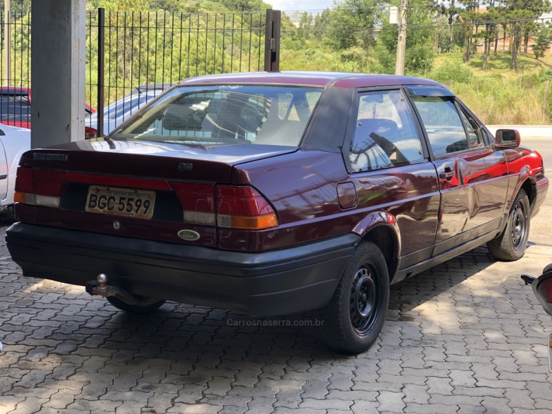 VERSAILLES 1.8 GL 8V GASOLINA 4P MANUAL - 1991 - CAXIAS DO SUL
