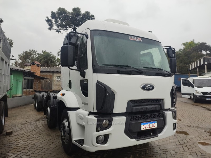 cargo 2429  2007 portao