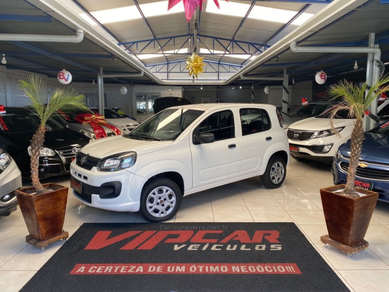 UNO 1.0 EVO ATTRACTIVE 8V FLEX 4P MANUAL - 2020 - ESTâNCIA VELHA