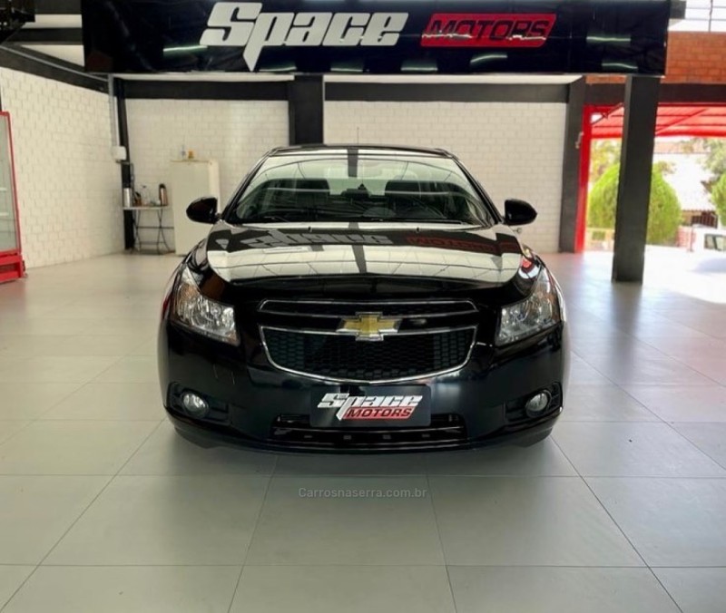 CRUZE 1.8 LT SPORT6 16V FLEX 4P AUTOMÁTICO - 2014 - NOVO HAMBURGO