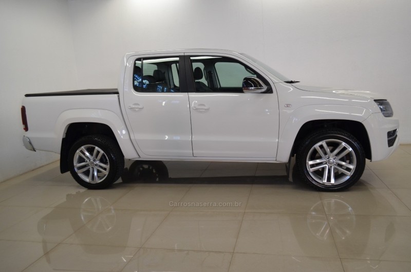 AMAROK 3.0 V6 TDI HIGHLINE CD DIESEL 4MOTION AUTOMÁTICO - 2019 - CASCA