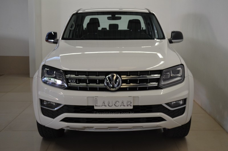 AMAROK 3.0 V6 TDI HIGHLINE CD DIESEL 4MOTION AUTOMÁTICO - 2019 - CASCA