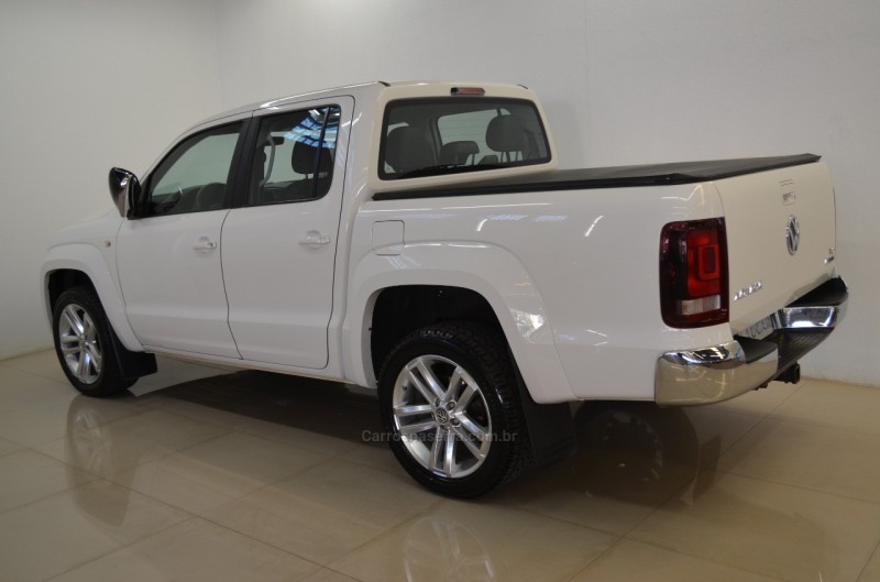 AMAROK 3.0 V6 TDI HIGHLINE CD DIESEL 4MOTION AUTOMÁTICO - 2019 - CASCA