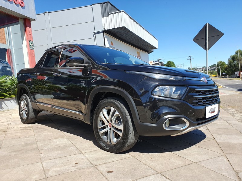 TORO 2.0 16V TURBO DIESEL VOLCANO 4WD AUTOMÁTICO - 2017 - FARROUPILHA
