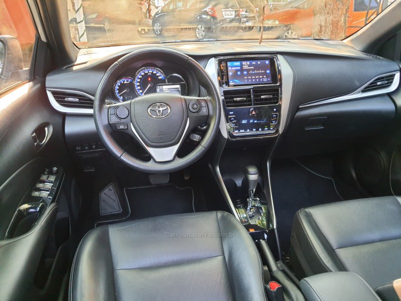 YARIS 1.5 XLS CONNECT 16V FLEX 4P AUTOMÁTICO - 2020 - PAROBé