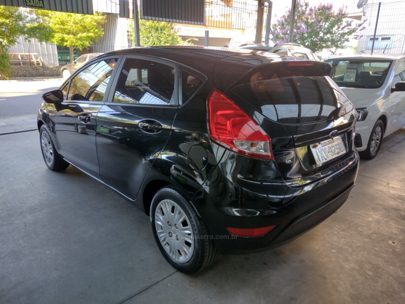 FIESTA 1.6 SE HATCH 16V FLEX 4P MANUAL - 2017 - GARIBALDI