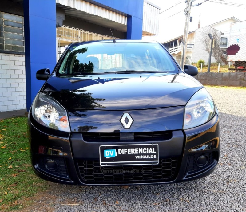SANDERO 1.0 AUTHENTIQUE 16V FLEX 4P MANUAL - 2014 - CAXIAS DO SUL