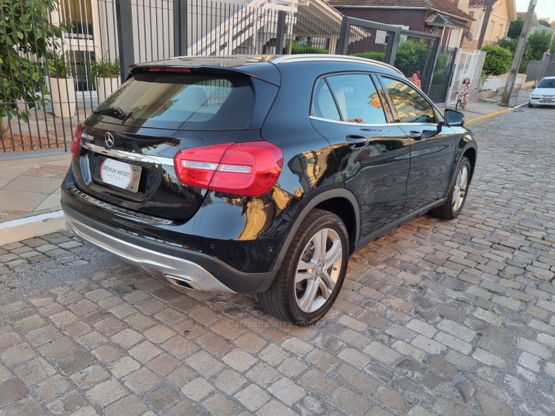 GLA 200 1.6 CGI ADVANCE 16V TURBO FLEX 4P AUTOMÁTICO - 2017 - BENTO GONçALVES