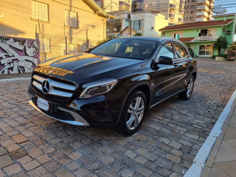 GLA 200 1.6 CGI ADVANCE 16V TURBO FLEX 4P AUTOMÁTICO - 2017 - BENTO GONçALVES