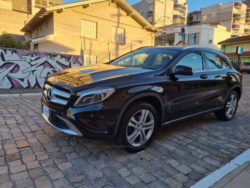 GLA 200 1.6 CGI ADVANCE 16V TURBO FLEX 4P AUTOMÁTICO - 2017 - BENTO GONçALVES