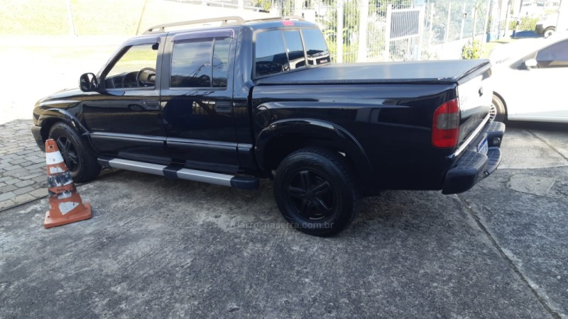 s10 2.8 executive 4x2 cd 12v turbo intecooler diesel 4p manual 2006 farroupilha