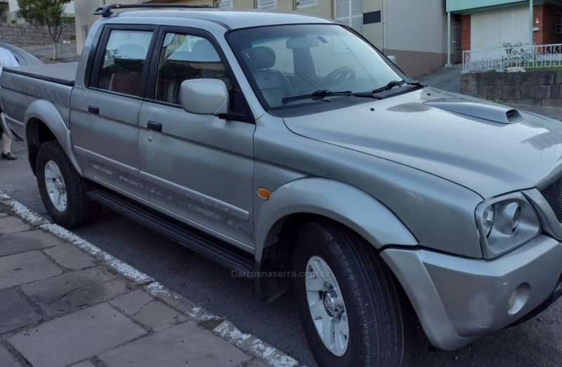 l200 2.5 sport hpe 4x4 cd 8v turbo intercooler diesel 4p automatico 2005 bento goncalves