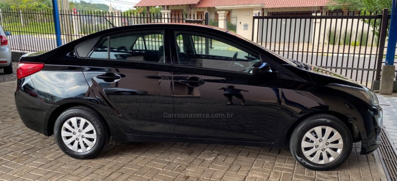 HB20S 1.6 COMFORT PLUS 16V FLEX 4P MANUAL - 2014 - NOVA HARTZ