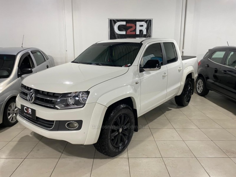 AMAROK 2.0 HIGHLINE 4X4 CD 16V TURBO INTERCOOLER DIESEL 4P AUTOMÁTICO - 2013 - CAXIAS DO SUL