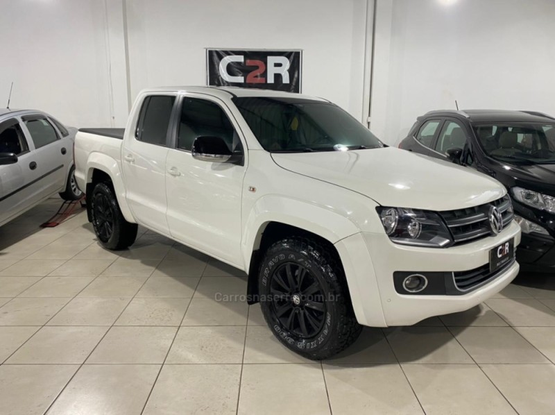 amarok 2.0 highline 4x4 cd 16v turbo intercooler diesel 4p automatico 2013 caxias do sul