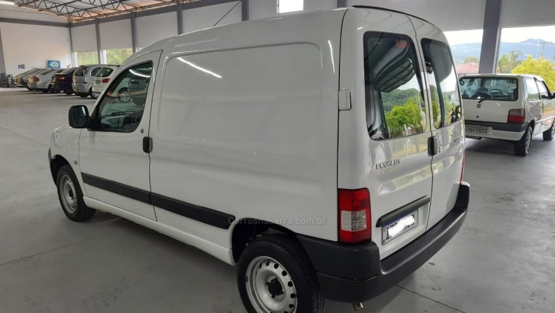 PARTNER 1.6 FURGÃO 800KG 16V FLEX 3P MANUAL - 2019 - BOM PRINCíPIO