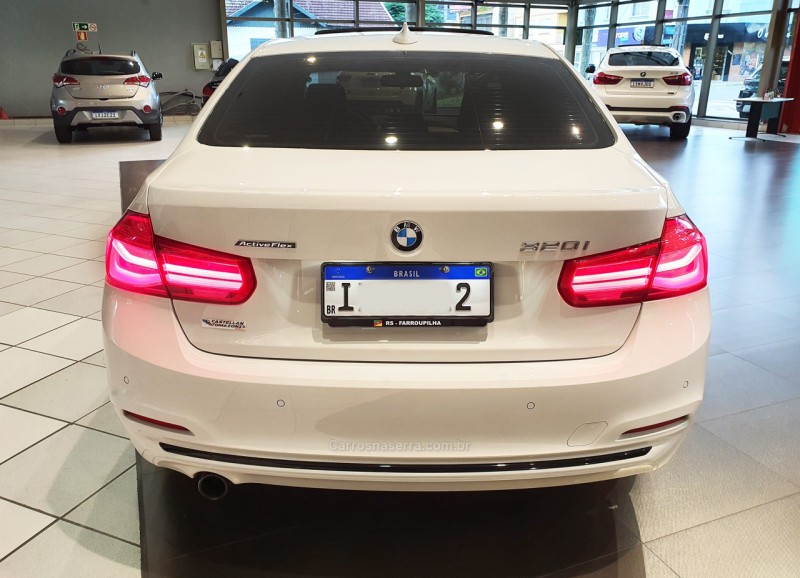 320I 2.0 GP 16V TURBO ACTIVE FLEX 4P AUTOMÁTICO - 2016 - FARROUPILHA