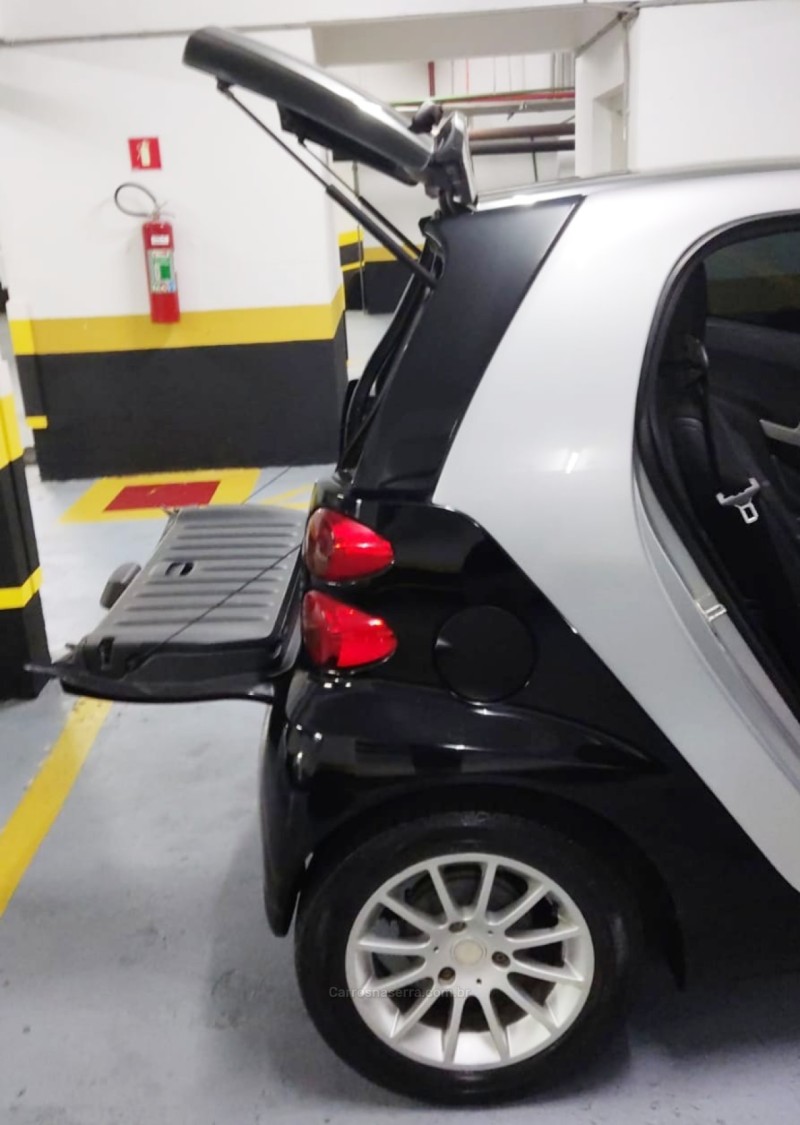 FORTWO 1.0 BRABUS COUPÊ 3 CILINDROS 12V TURBO GASOLINA 2P AUTOMÁTIZADO - 2010 - GRAMADO