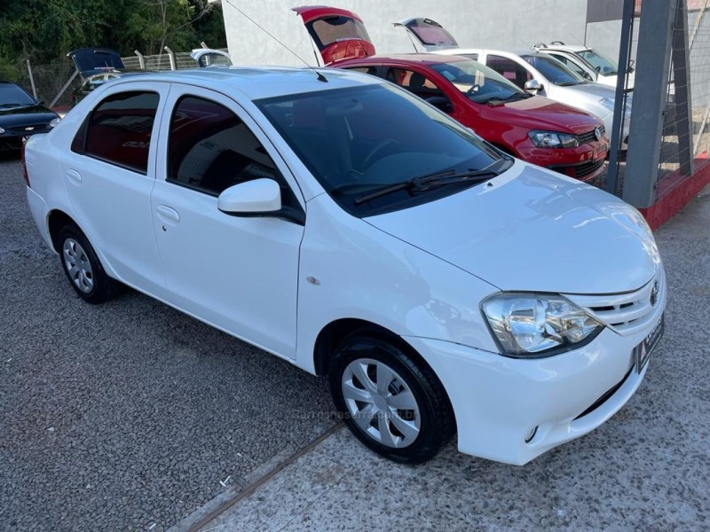 ETIOS 1.5 X PLUS 16V FLEX 4P MANUAL - 2014 - BOM RETIRO DO SUL