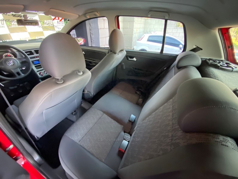 FOX 1.0 MI 8V FLEX 4P MANUAL - 2014 - CAXIAS DO SUL