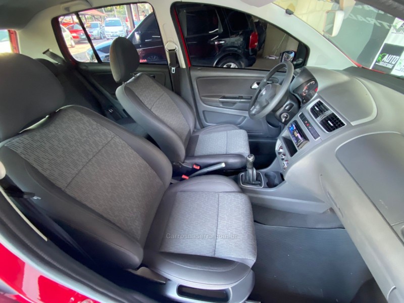 FOX 1.0 MI 8V FLEX 4P MANUAL - 2014 - CAXIAS DO SUL