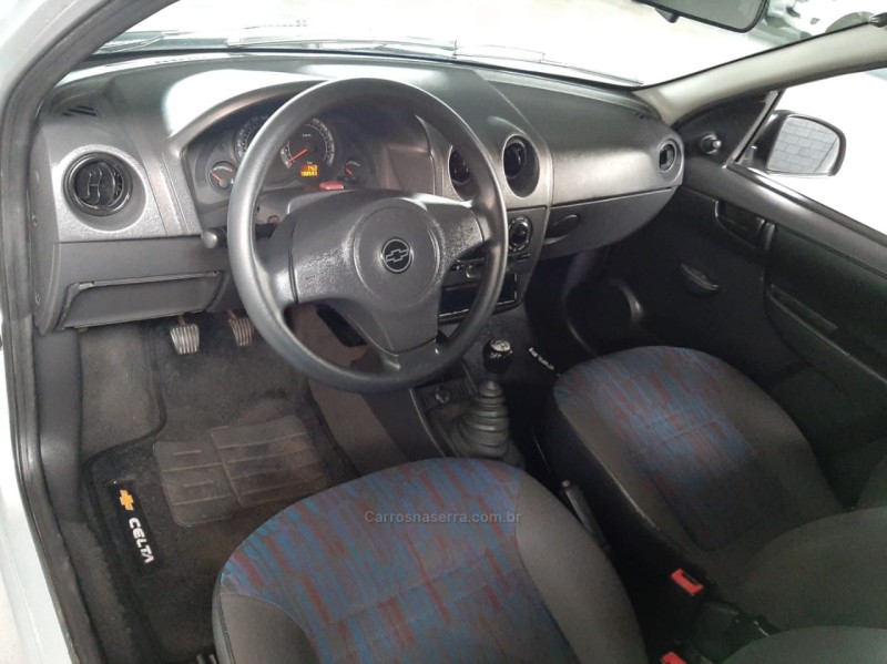 CELTA 1.0 MPFI SPIRIT 8V FLEX 4P MANUAL - 2011 - CAXIAS DO SUL