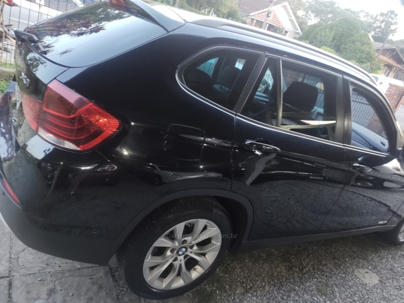 x1 2.0 18i s drive 4x2 16v gasolina 4p automatico 2012 gramado