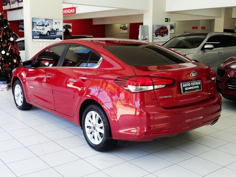 CERATO 1.6 EX SEDAN 16V GASOLINA 4P AUTOMÁTICO - 2018 - CAXIAS DO SUL