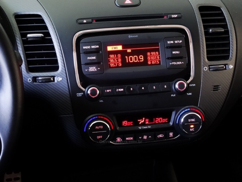 CERATO 1.6 EX SEDAN 16V GASOLINA 4P AUTOMÁTICO - 2018 - CAXIAS DO SUL