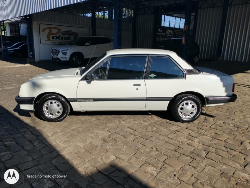 MONZA 1.8 SL 8V ÁLCOOL 2P MANUAL - 1984 - VACARIA