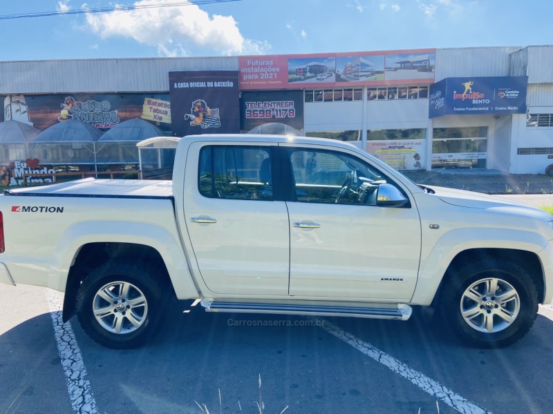 AMAROK 2.0 TRENDLINE 4X4 CD 16V TURBO INTERCOOLER DIESEL 4P AUTOMÁTICO - 2013 - BENTO GONçALVES