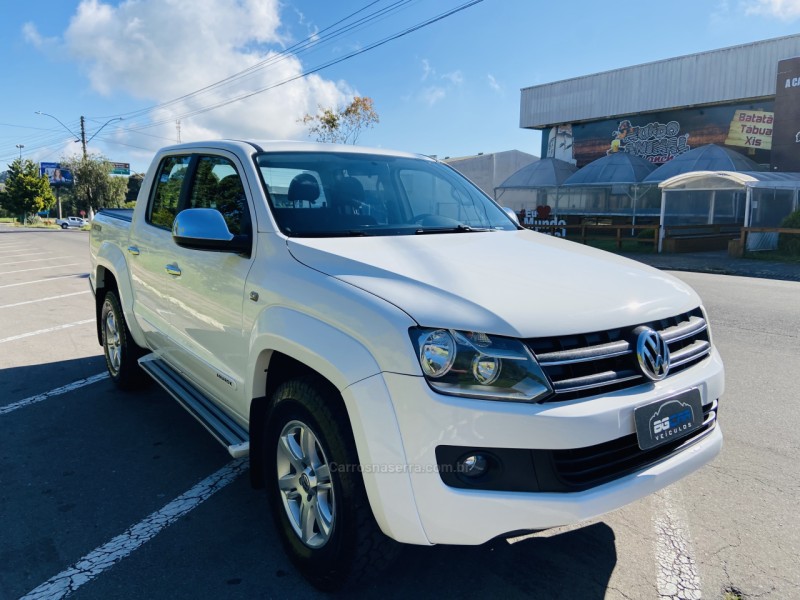AMAROK 2.0 TRENDLINE 4X4 CD 16V TURBO INTERCOOLER DIESEL 4P AUTOMÁTICO - 2013 - BENTO GONçALVES