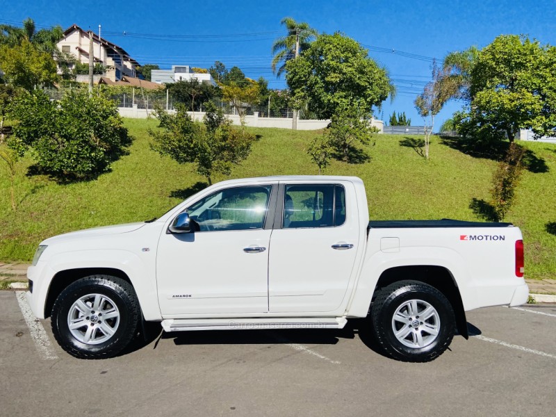 AMAROK 2.0 TRENDLINE 4X4 CD 16V TURBO INTERCOOLER DIESEL 4P AUTOMÁTICO - 2013 - BENTO GONçALVES