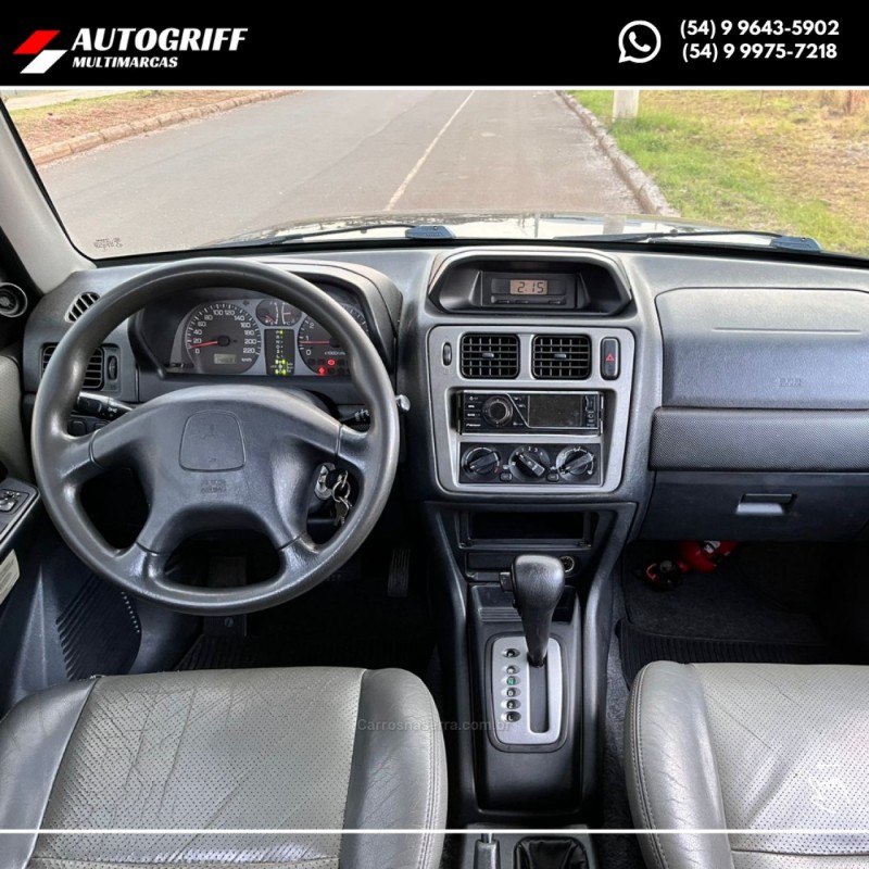 PAJERO TR4 2.0 4X4 16V 131CV GASOLINA 4P AUTOMÁTICO - 2006 - VACARIA