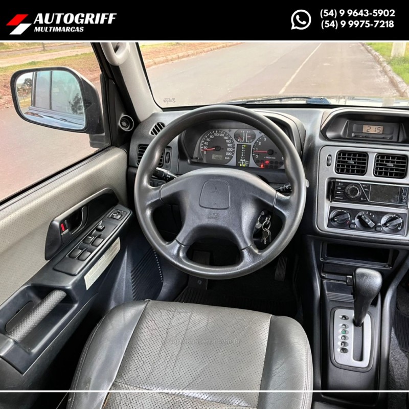 PAJERO TR4 2.0 4X4 16V 131CV GASOLINA 4P AUTOMÁTICO - 2006 - VACARIA