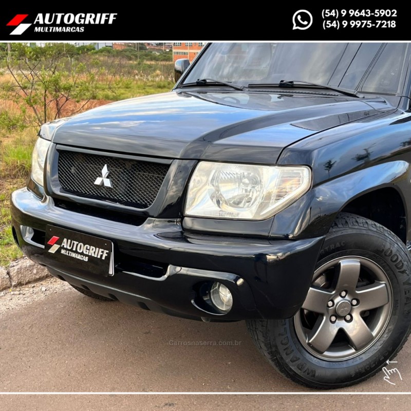PAJERO TR4 2.0 4X4 16V 131CV GASOLINA 4P AUTOMÁTICO - 2006 - VACARIA