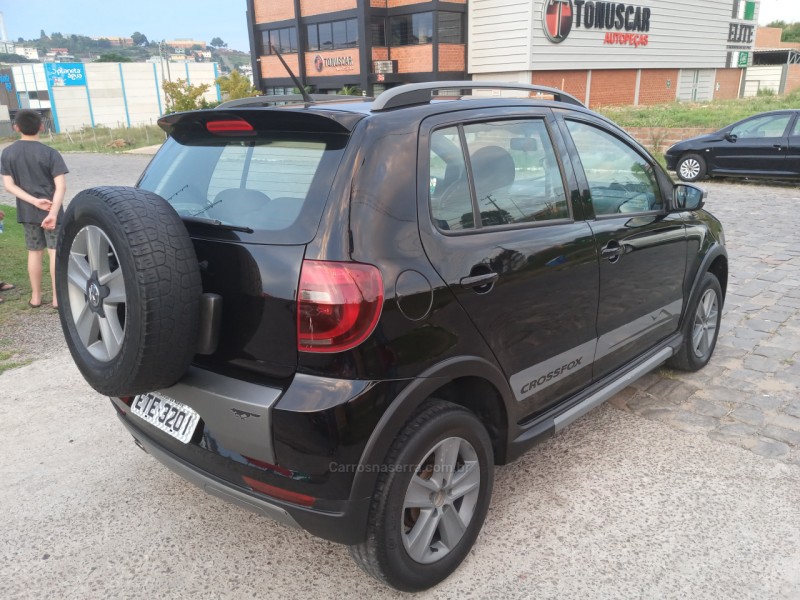 CROSSFOX 1.6 MI FLEX 8V 4P MANUAL - 2012 - FARROUPILHA