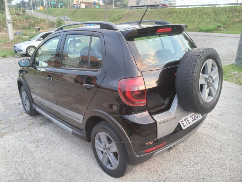CROSSFOX 1.6 MI FLEX 8V 4P MANUAL - 2012 - FARROUPILHA