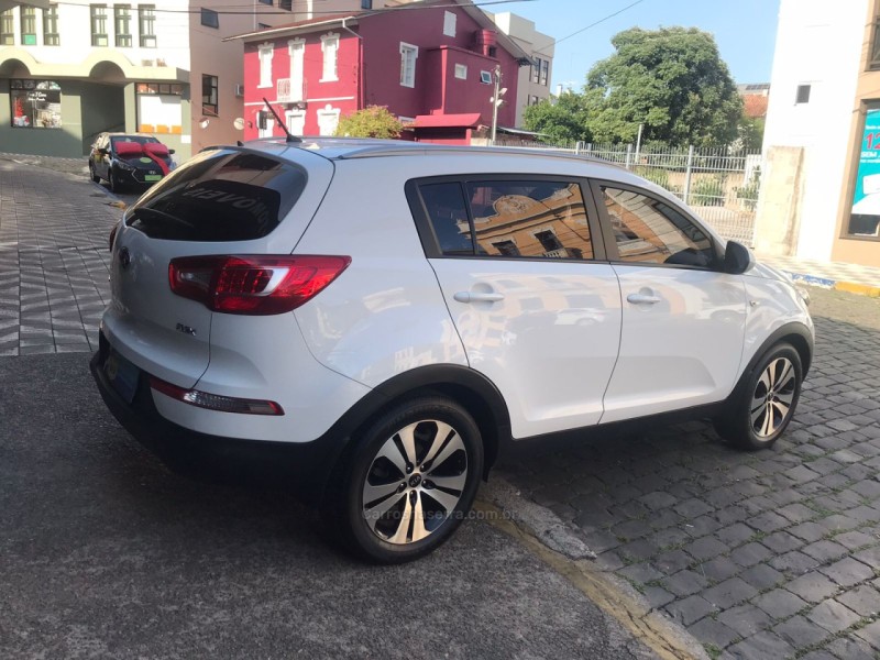 SPORTAGE 2.0 LX 4X2 16V FLEX 4P AUTOMÁTICO - 2014 - GARIBALDI